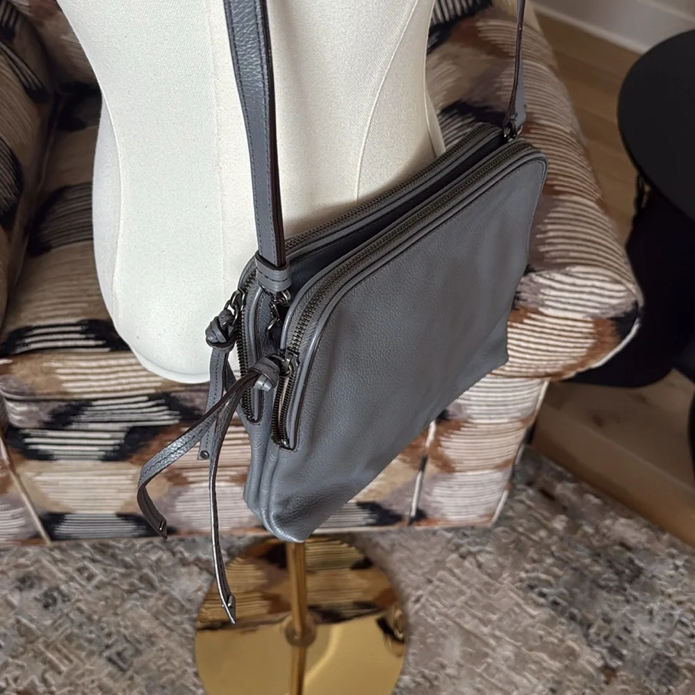 Banana Republic Double Pouch Crossbody